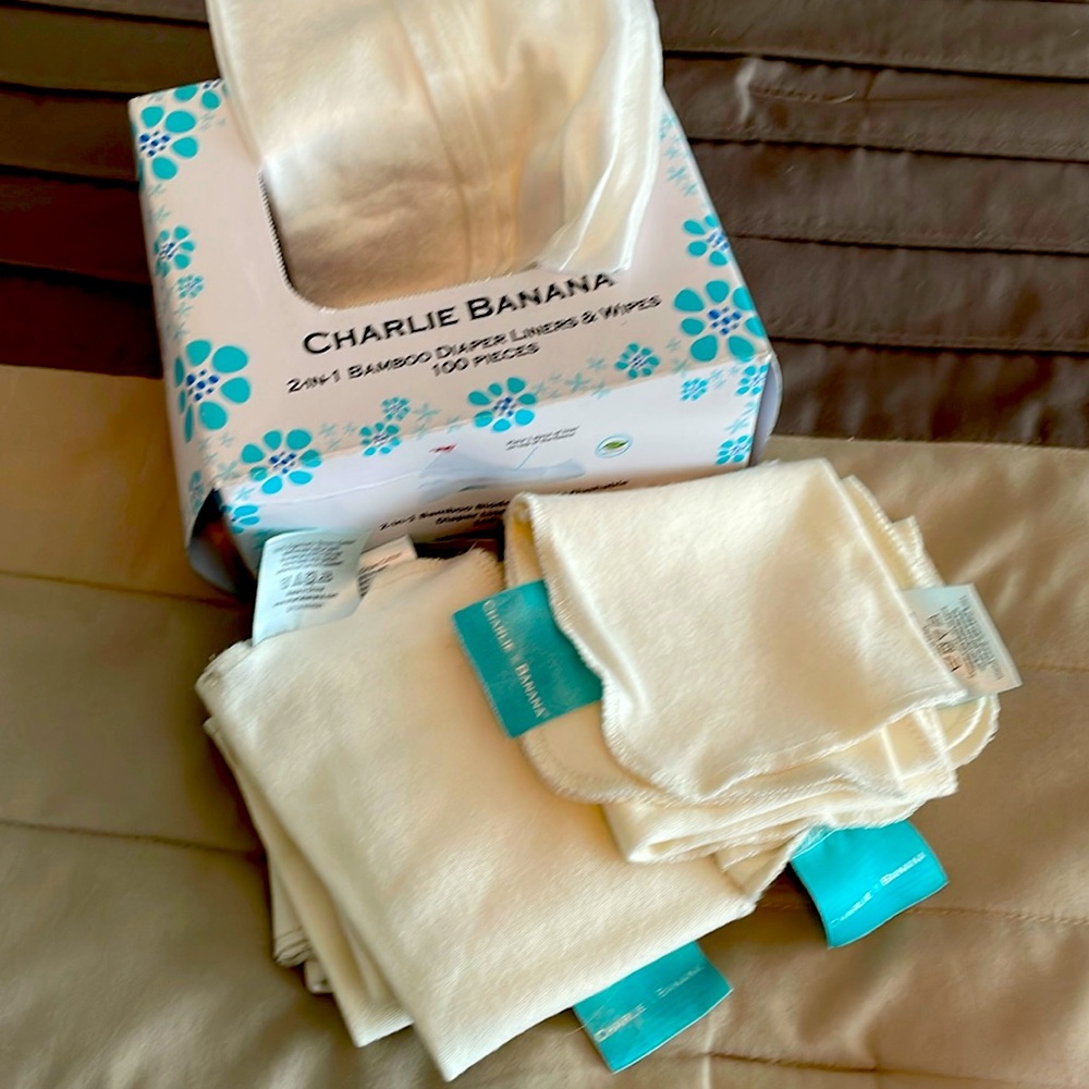 Charlie banana 100% organic cotton washcloth wipes.